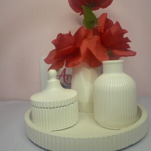Elegante set de decoración minimalista de 4 piezas en color blanco